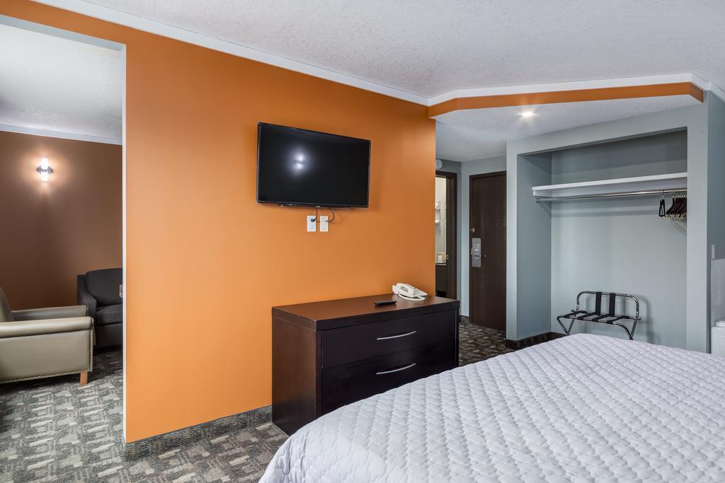 Airport Traveller'S Inn Калґарі Екстер'єр фото