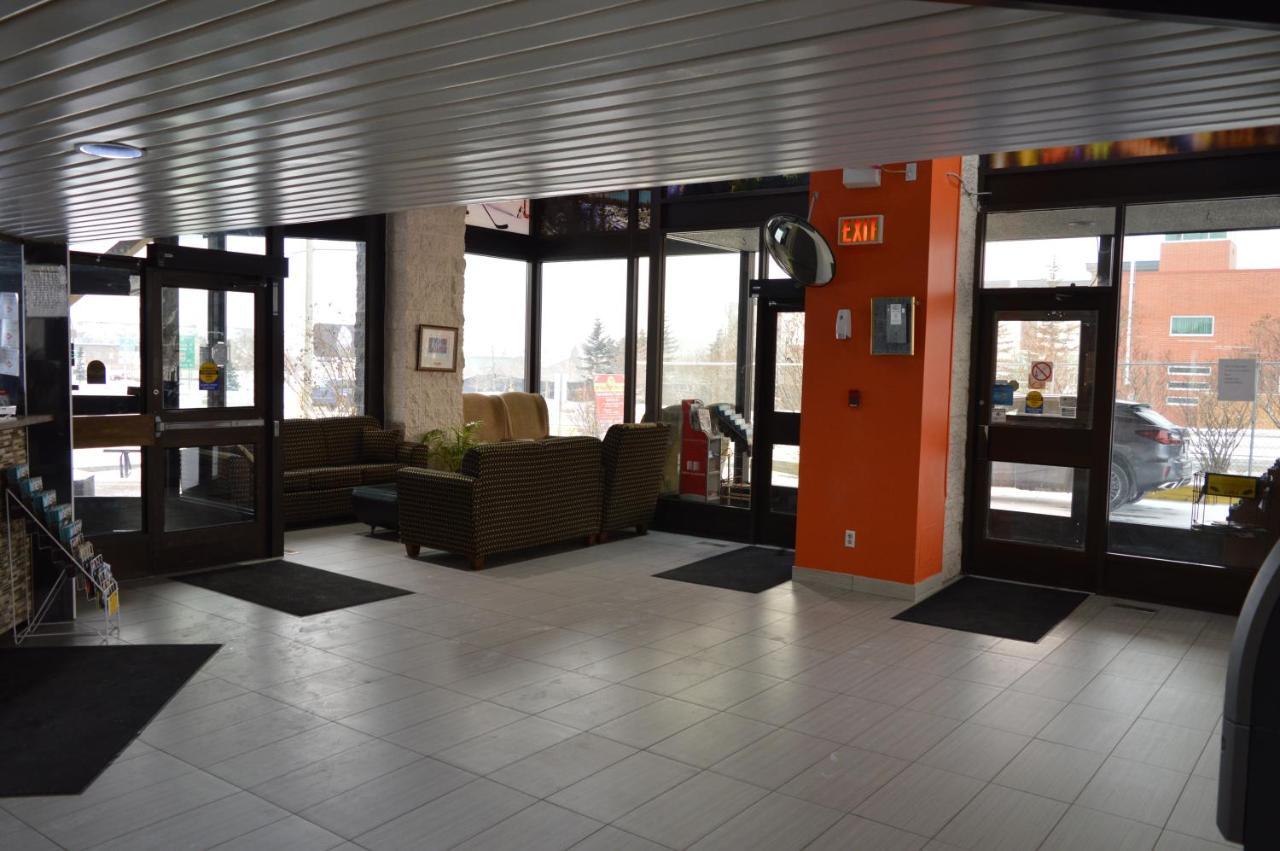 Airport Traveller'S Inn Калґарі Екстер'єр фото